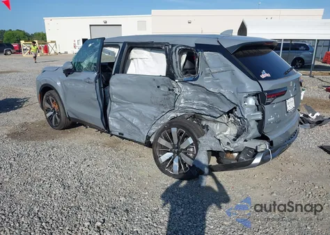 2025 Mitsubishi Outlander Se 2.5 2Wd из США, поврежденный, VIN JA4J3VA87SZ018890